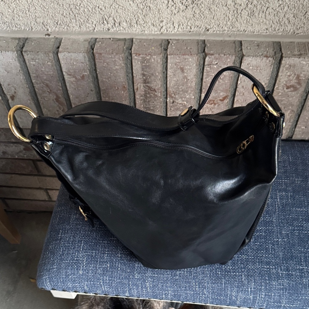 Marino Orlandi Elegant Black Leather Shoulder Bag. Made in Italy